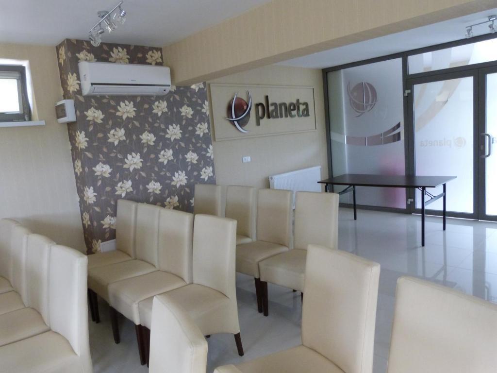 Hotel Planeta Brzesko Exterior foto